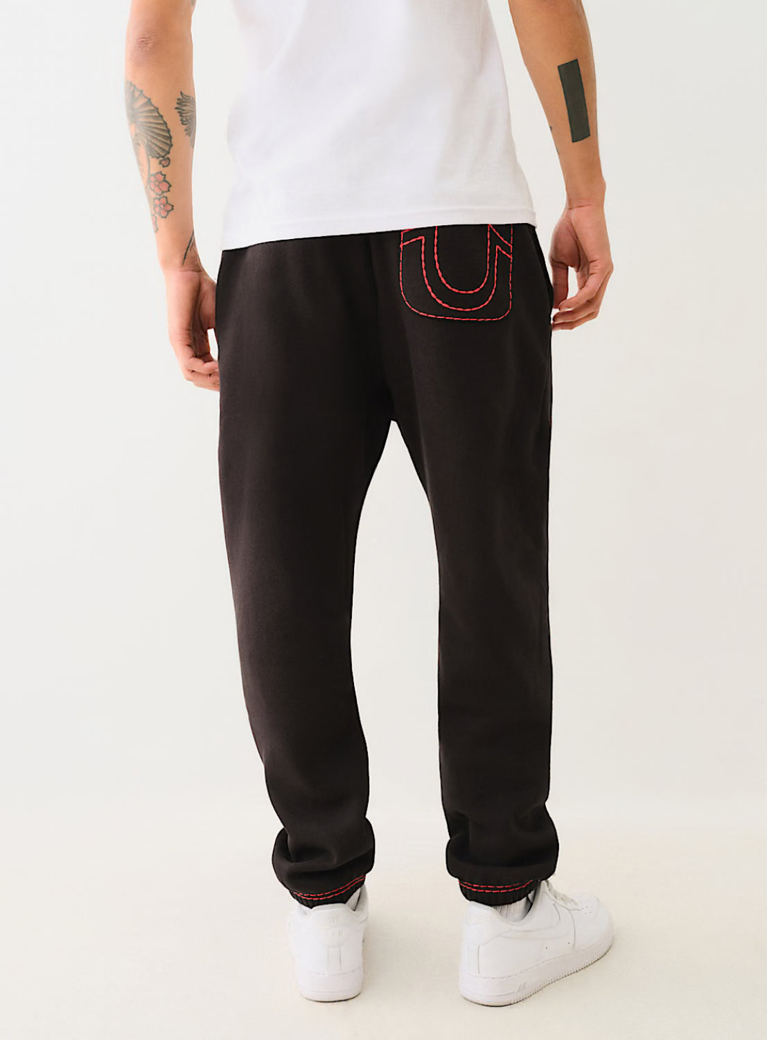 Super T Relaxed Joggers