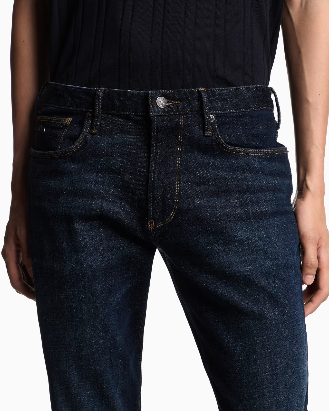 J06 Slim Fit Jeans