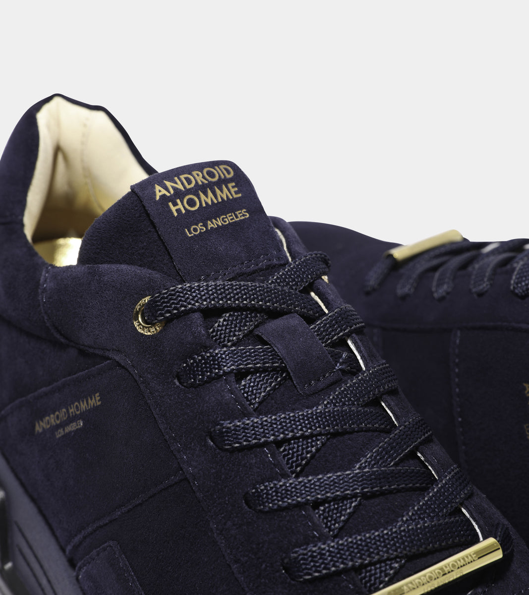 Android Homme Matador Suede Trainer