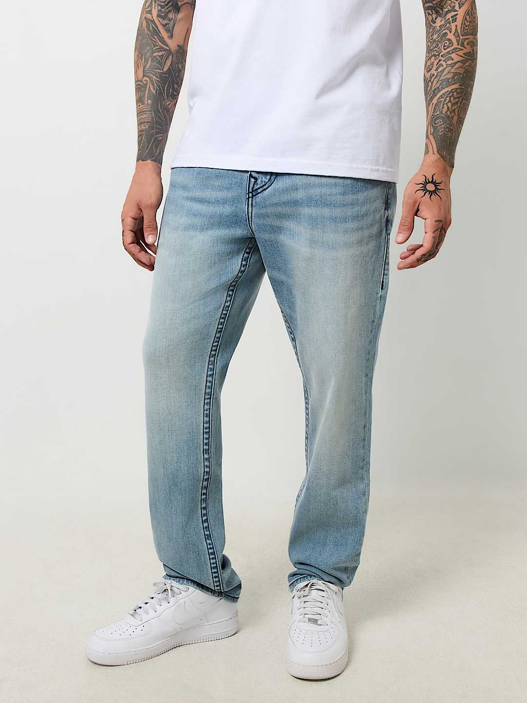 Geno Embossed Jeans