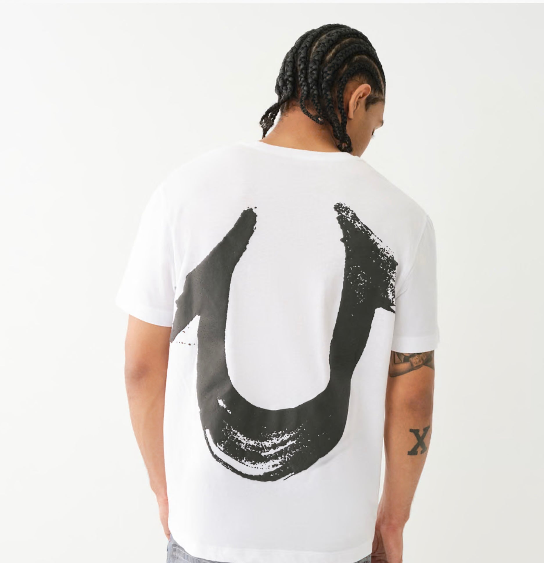 Painted Horseshoe Tee