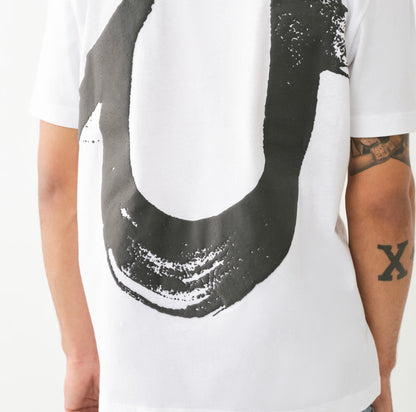 Painted Horseshoe Tee